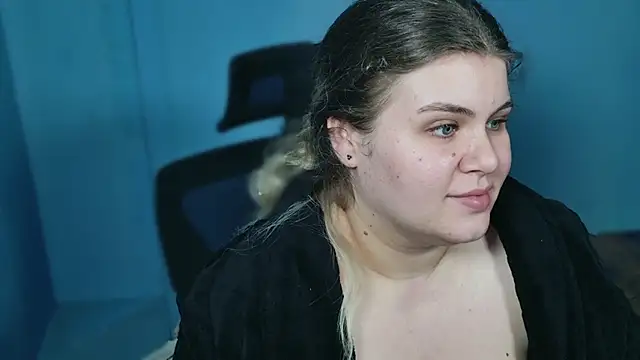 Allyy_baby Obrolan Langsung XXX