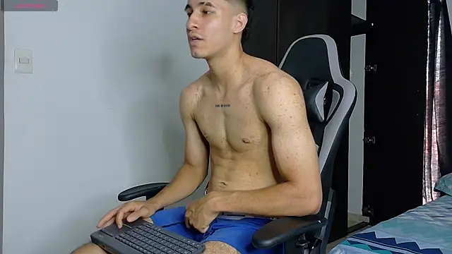 JakeMonroe Show in webcam