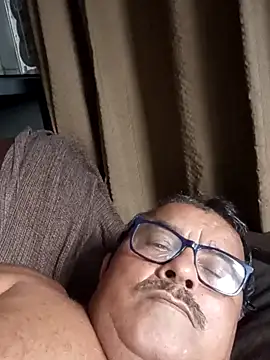 Misterymem63 Webcam Show