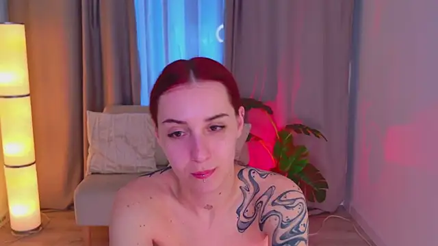 anika_aa ওয়েবক্যাম শো