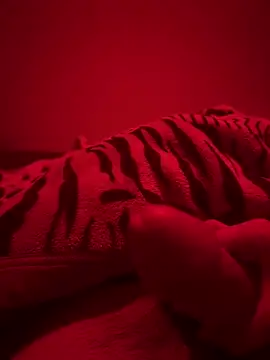 Show modela Tazo695 na web-kameri