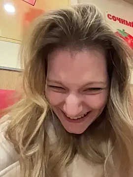 MaryHiggins 现场XXX聊天