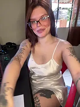 Czat XXX na żywo – Nicolexxx_18