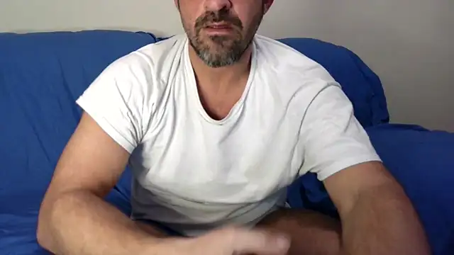 Troyt87's Live XXX Chat