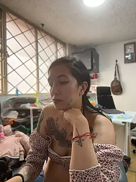 Živý XXX chat SALOME_KORLAND