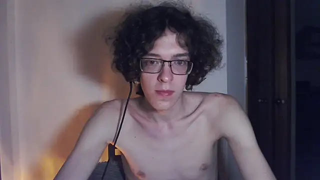 دردشة LovesomeCookie الجنسية المباشرة