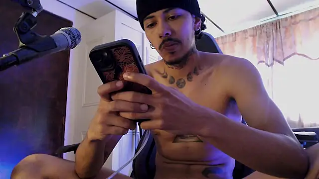 دردشة D3v1L88 الجنسية المباشرة