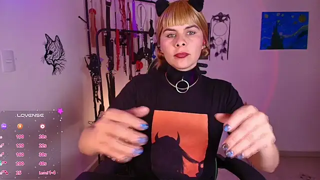 แชท XXX สดของ ariannaconnor_