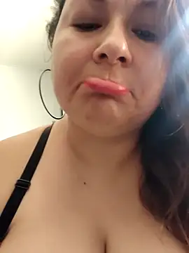 Chatroom XXX en direct de sakotodika