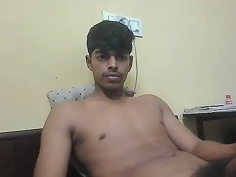 monster_33 élő XXX-chatje