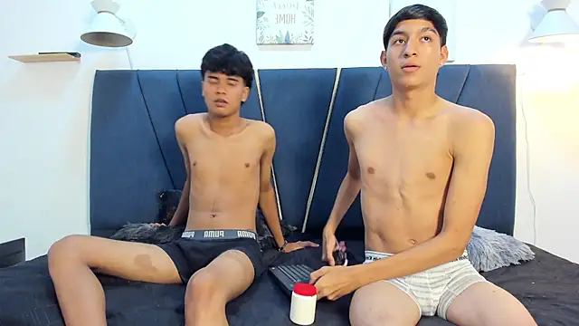 yago_77 라이브 XXX 채팅