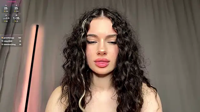 Chat +18 de Moonfaairy ao vivo