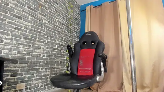 Chat XXX ao vivo de iam_samy_