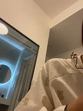 Pokazy przed kamerką – __BabyShowPublic__