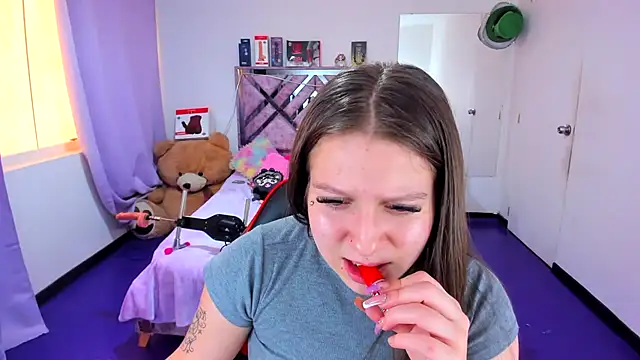 Luna_AnalyaのライブXXXチャット