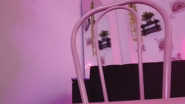 แชท XXX สดของ Daviana_hill_