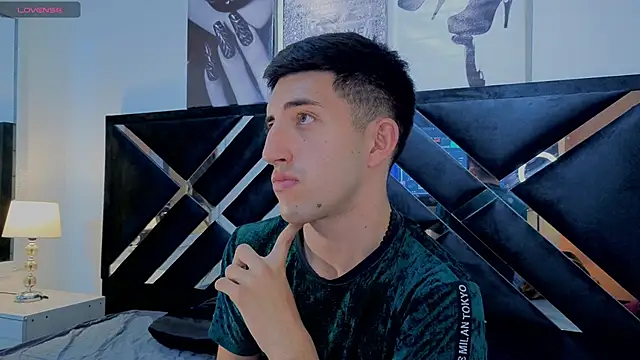 Un_Sluttyy Show Webcam