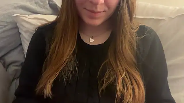 Lucyschickt's Live XXX Chat