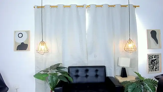 Show Webcam de NahomiWhitte