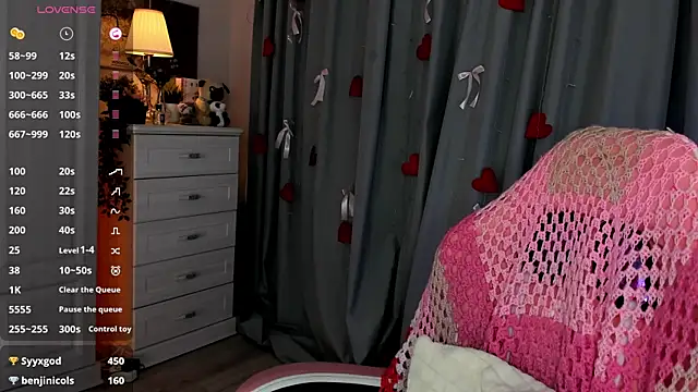 _Loneve__ live XXX chat