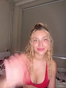 BlondeChiara Webcamshow