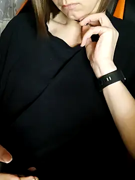 แชท XXX สดของ Aashikalaa