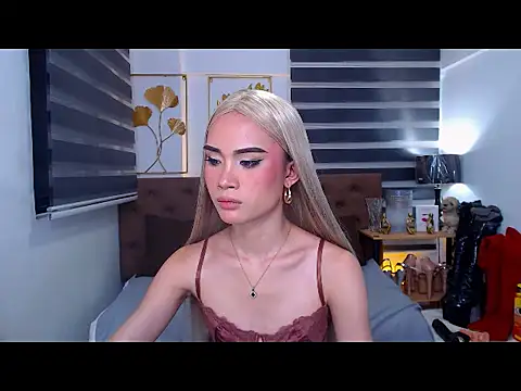 JuicyCockThea's Webcam Show