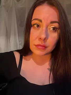 DaisyStreet's Live XXX Chat