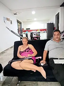 hotandfierylatinos2023's Live XXX Chat