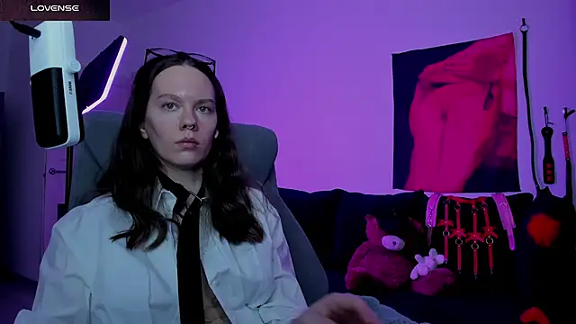 Chat XXX en directo de Goddess_of_Fertility