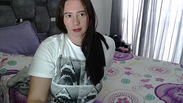 sara_hott_1: онлайн-секс-чат