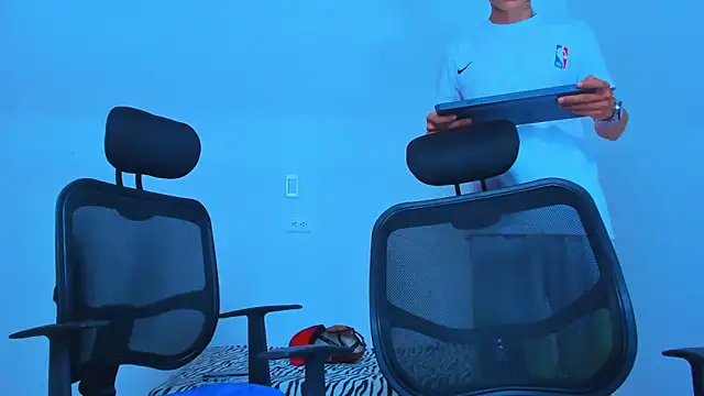 Thomas-Wil Chat XXX live