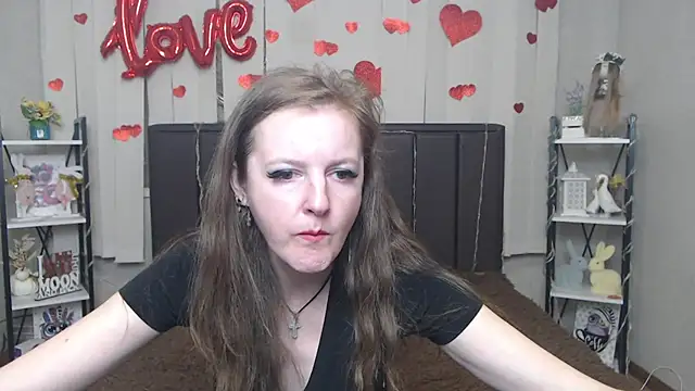 Czat XXX na żywo – MeganPirs