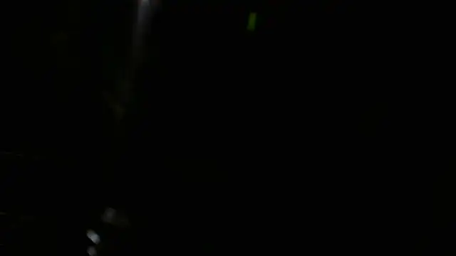 crassanova: διαδικτυακό σόου στην κάμερα