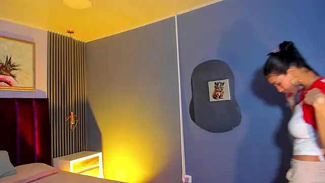 LauraAristizabal Live XXX-chat