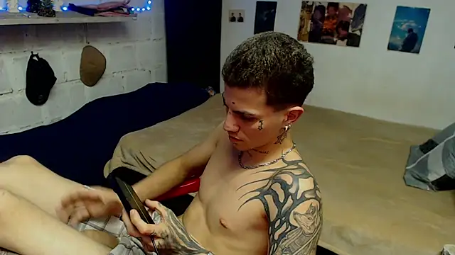 paul-mendezx Adlı Modelin Canlı XXX Sohbeti