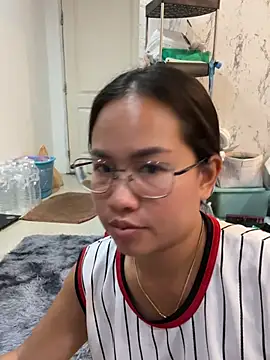 Ponthip Pertunjukan Webcam