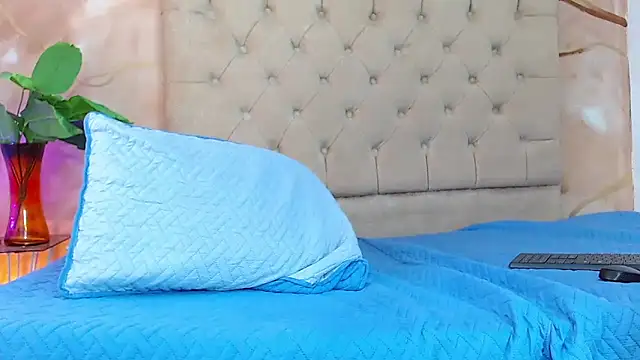 XXX chat uživo modela Luke_Carter