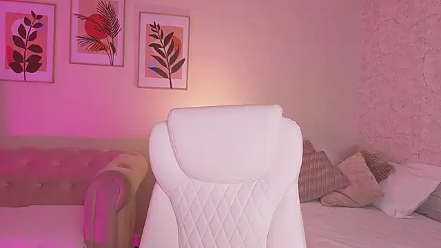 Chat XXX en directo de DahianaWalcott