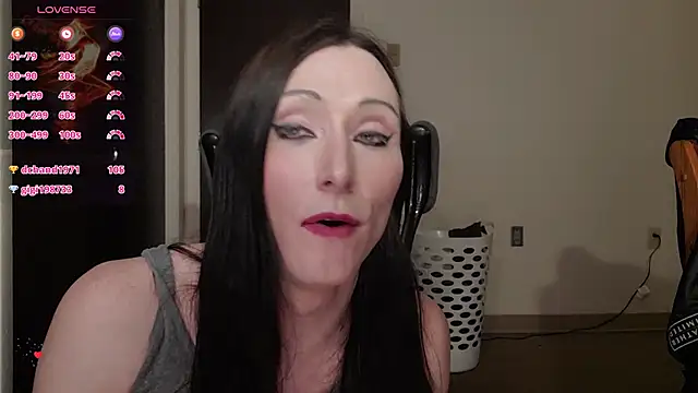 Ivyrose4999's Live XXX Chat