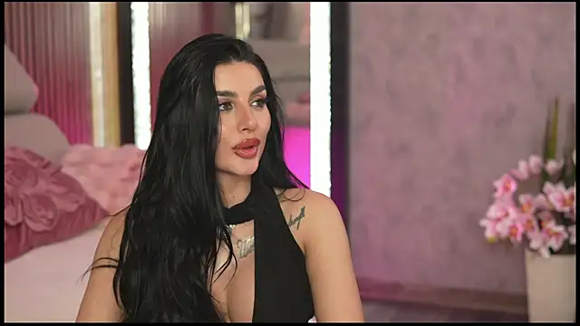 دردشة AmyBlair الجنسية المباشرة