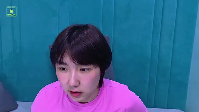 HeejinWang: онлайн-секс-чат