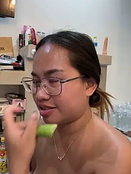 Ponthip Obrolan Langsung XXX