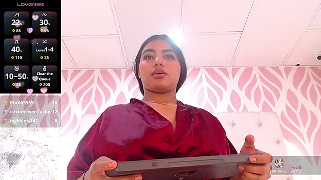 MariyaNovakie Chat XXX live