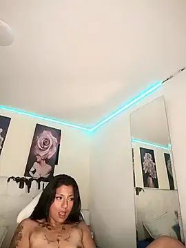 SamathaMay Show in webcam