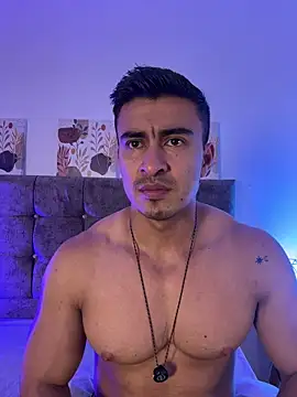 XXX chat uživo modela Chris_Clarck