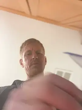 Dgamestrong webcam show