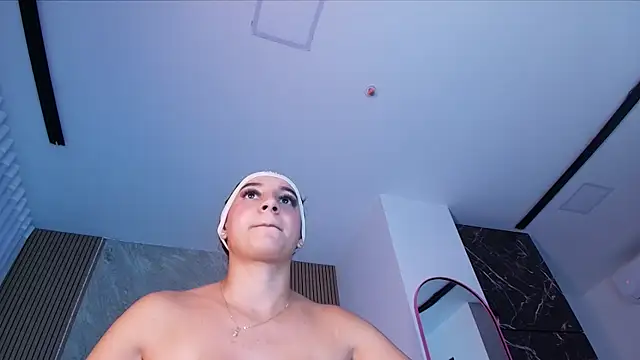 celeste_moonx's Live XXX Chat