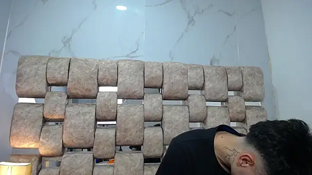 KathyAiden webkamerás műsora