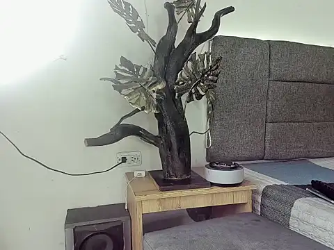 Edy_coltt – webcam-show